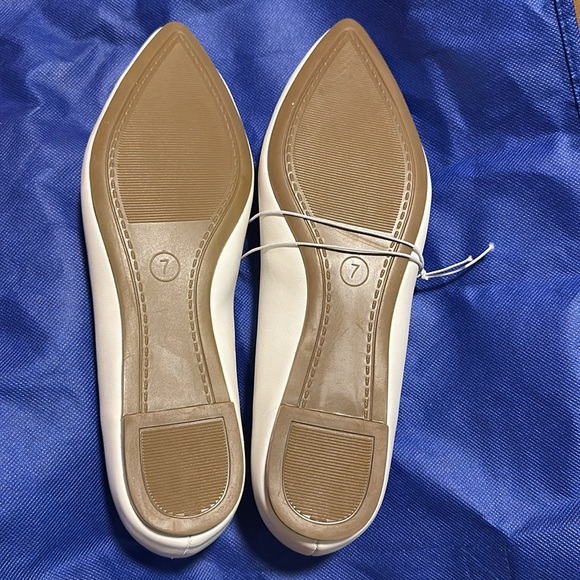 Sandals - Picture 4 of 5